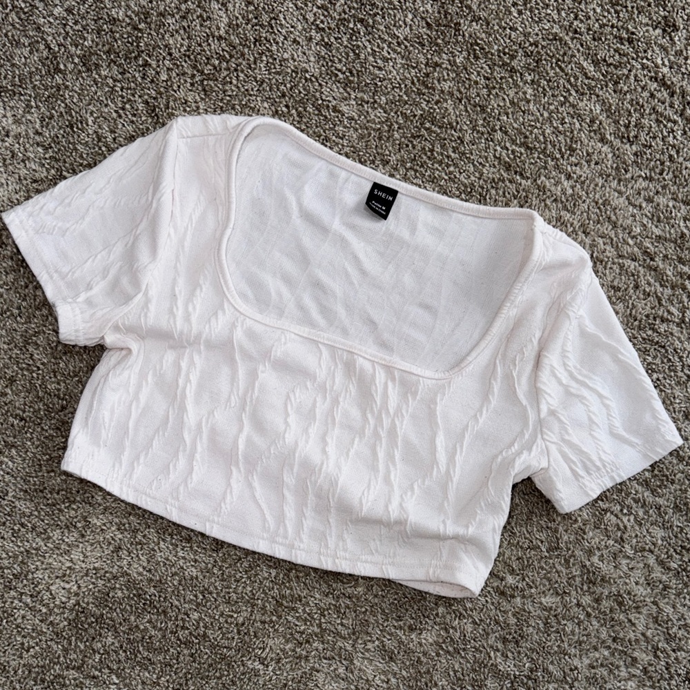 SHEIN White Textured Crop Top